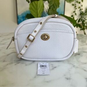 COACH Soft Pebble Leather Camera Turnlock Crossbody Bag C5809 Chalk Brass